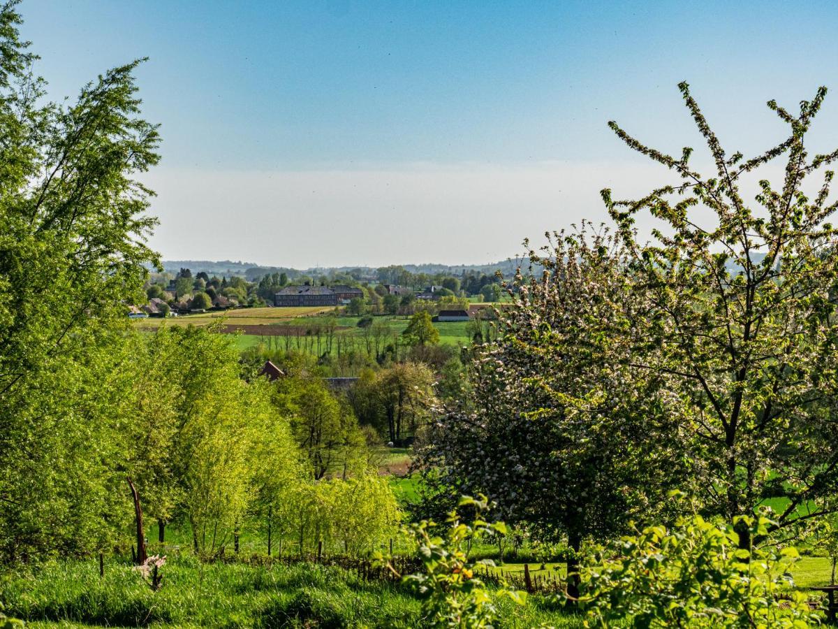 Holiday Home Les Plachettes Flobecq Esterno foto