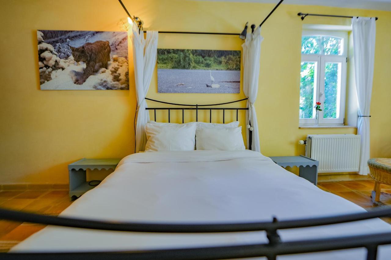 Holiday Home Les Plachettes Flobecq Esterno foto