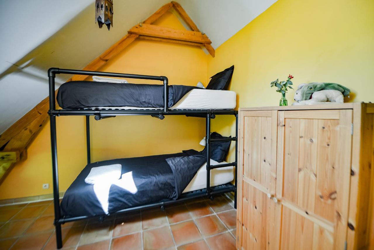 Holiday Home Les Plachettes Flobecq Esterno foto